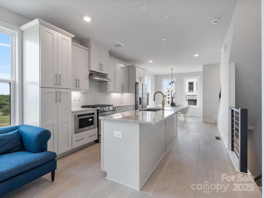 5003 Tiny Lane, Charlotte, NC 28203.  MLS# CAR4231569, YatesRealty ID 2465. 