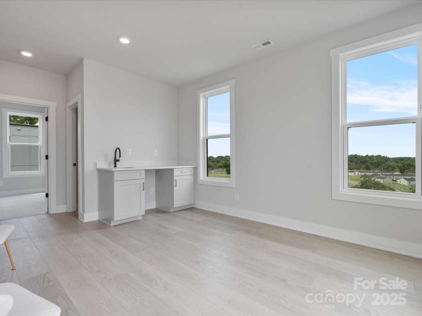 5003 Tiny Lane, Charlotte, NC 28203.  MLS# CAR4231569, YatesRealty ID 2465. 