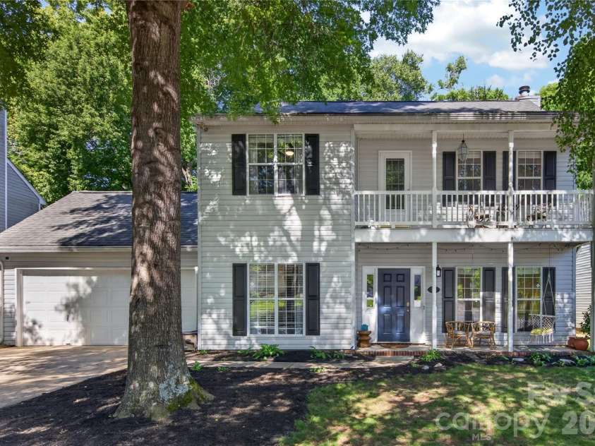 3910 Longwood Drive, Concord, NC 28027.  MLS# CAR4381848, YatesRealty ID 24651. Welcome Home!