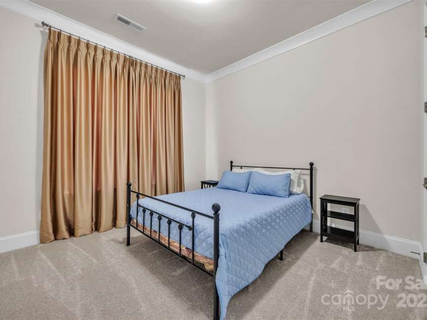 513 Meadow Ridge Drive, Belmont, NC 28012.  MLS# CAR4267860, YatesRealty ID 24654. 