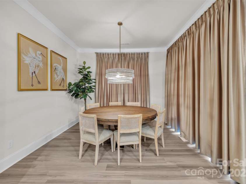 513 Meadow Ridge Drive, Belmont, NC 28012.  MLS# CAR4267860, YatesRealty ID 24654. 