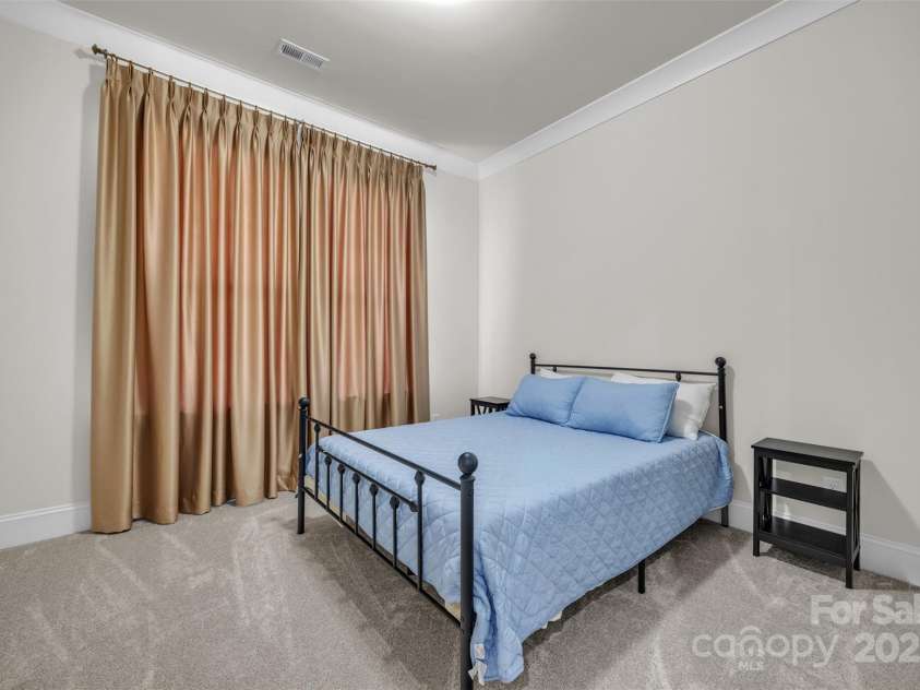 513 Meadow Ridge Drive, Belmont, NC 28012.  MLS# CAR4267860, YatesRealty ID 24654. 