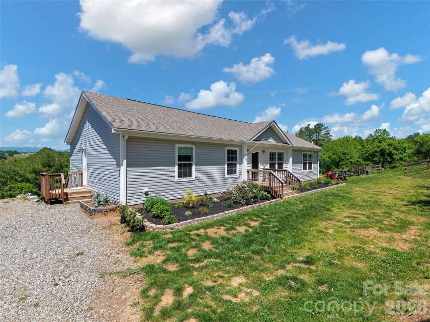 271 Sluder Branch Road, Leicester, NC 28748.  MLS# CAR4384358, YatesRealty ID 24655. 