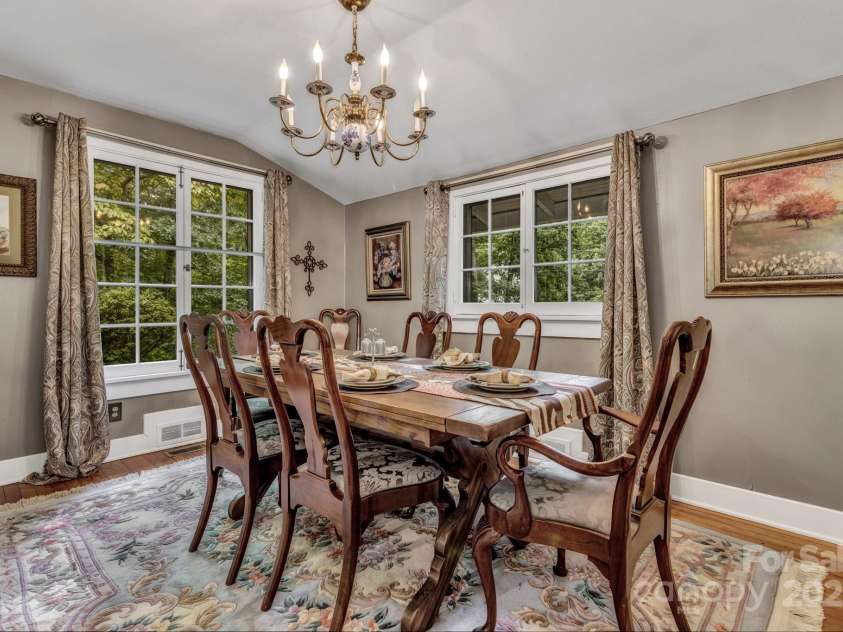 60 Meeks Road, Black Mountain, NC 28711.  MLS# CAR4269657, YatesRealty ID 24655. 