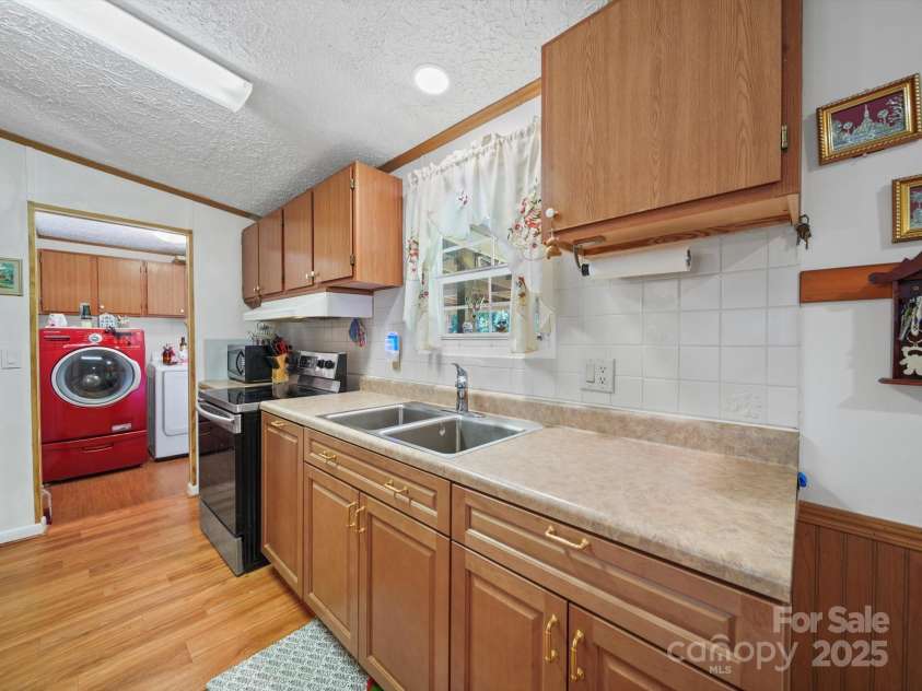 130 Benton Road, Kings Mountain, NC 28086.  MLS# CAR4273099, YatesRealty ID 24656. 