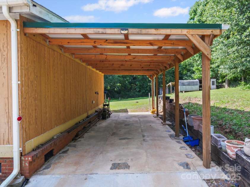 130 Benton Road, Kings Mountain, NC 28086.  MLS# CAR4273099, YatesRealty ID 24656. Carport