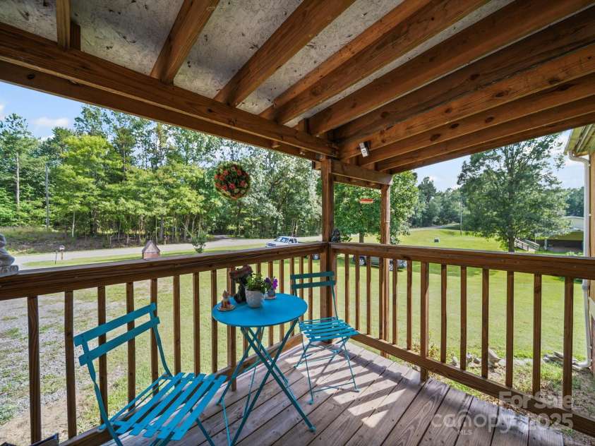 130 Benton Road, Kings Mountain, NC 28086.  MLS# CAR4273099, YatesRealty ID 24656. Covered front porch