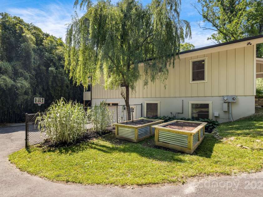 506 Hiawassee Avenue, Black Mountain, NC 28711.  MLS# CAR4265493, YatesRealty ID 24657. Garden ready to plant