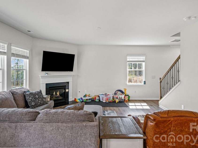 224 Eden Avenue, Mooresville, NC 28115.  MLS# CAR4359594, YatesRealty ID 24659. 