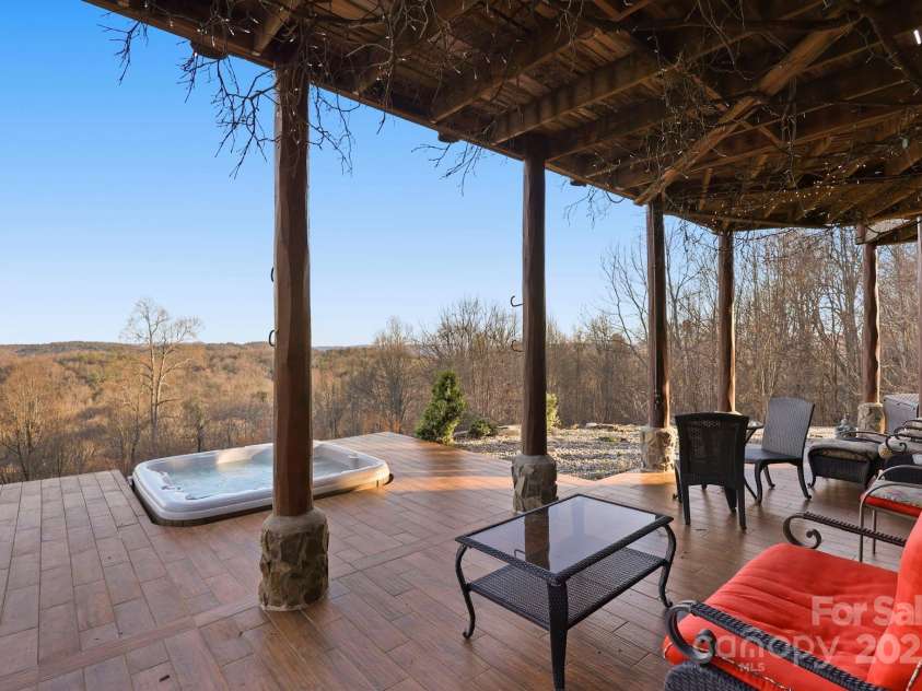 160 Outback Road, Ferguson, NC 28624.  MLS# CAR4125394, YatesRealty ID 2466. 