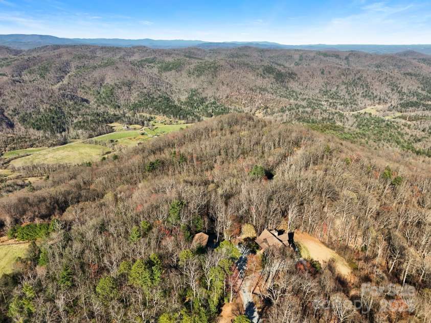 160 Outback Road, Ferguson, NC 28624.  MLS# CAR4125394, YatesRealty ID 2466. 