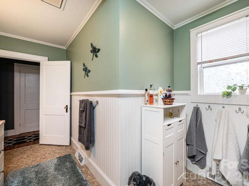 235 Spring Street, Mocksville, NC 27028.  MLS# CAR4336603, YatesRealty ID 2466. 