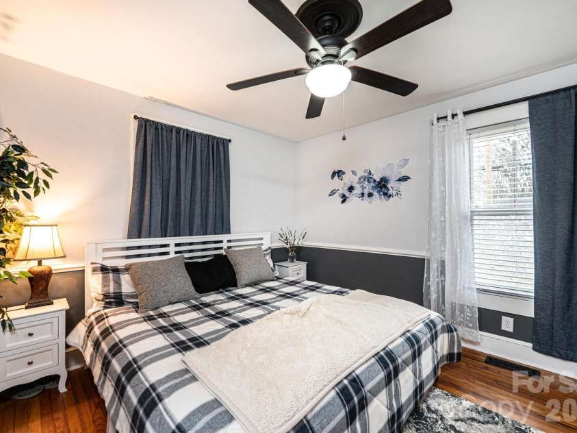 235 Spring Street, Mocksville, NC 27028.  MLS# CAR4336603, YatesRealty ID 2466. 