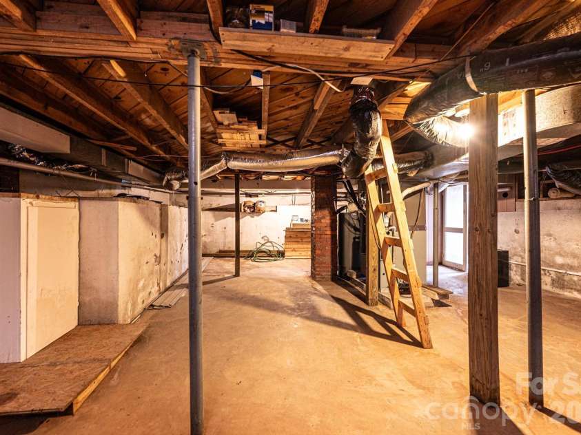 235 Spring Street, Mocksville, NC 27028.  MLS# CAR4336603, YatesRealty ID 2466. 