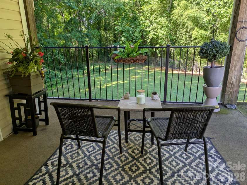 1046 Surry Lane, Gastonia, NC 28054.  MLS# CAR4385516, YatesRealty ID 24660. 