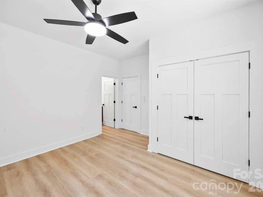 2555 Winfield Street, Kannapolis, NC 28083.  MLS# CAR4384874, YatesRealty ID 24661. 