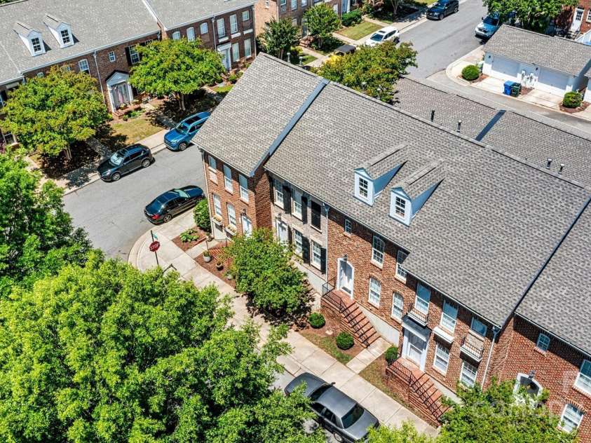 110 Dime Lane, Mooresville, NC 28117.  MLS# CAR4258926, YatesRealty ID 24663. 