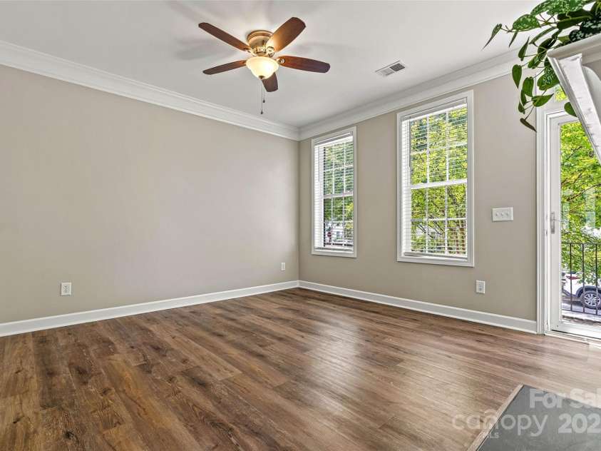 110 Dime Lane, Mooresville, NC 28117.  MLS# CAR4258926, YatesRealty ID 24663. Lots of Natural Light