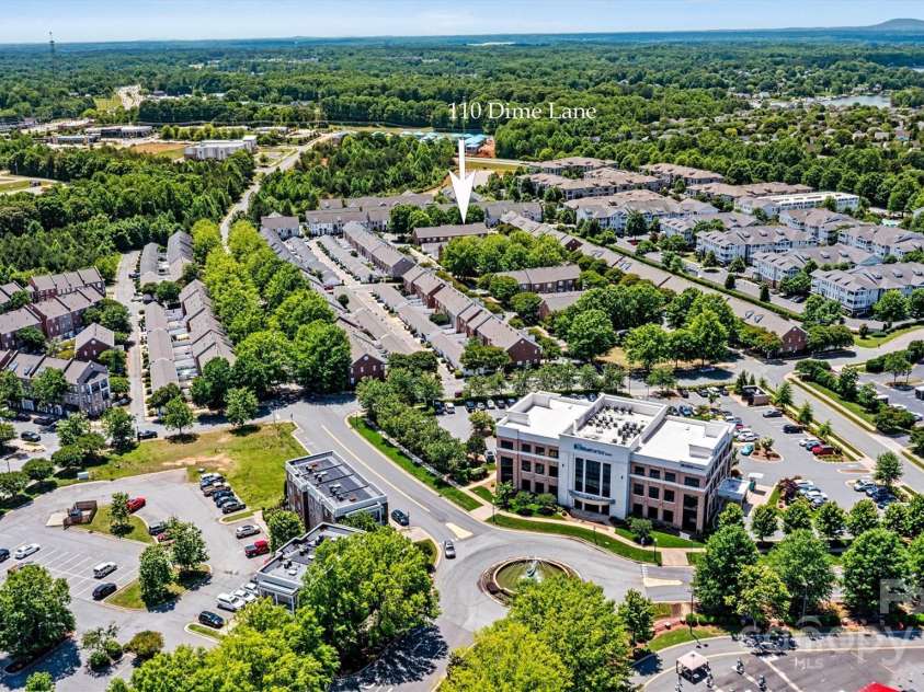 110 Dime Lane, Mooresville, NC 28117.  MLS# CAR4258926, YatesRealty ID 24663. Walk to restaurants, shopping, Hoptown Brewery, yoga, and so much more.