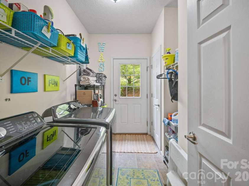 233 Thompson Cove Road, Clyde, NC 28721.  MLS# CAR4380659, YatesRealty ID 24663. 