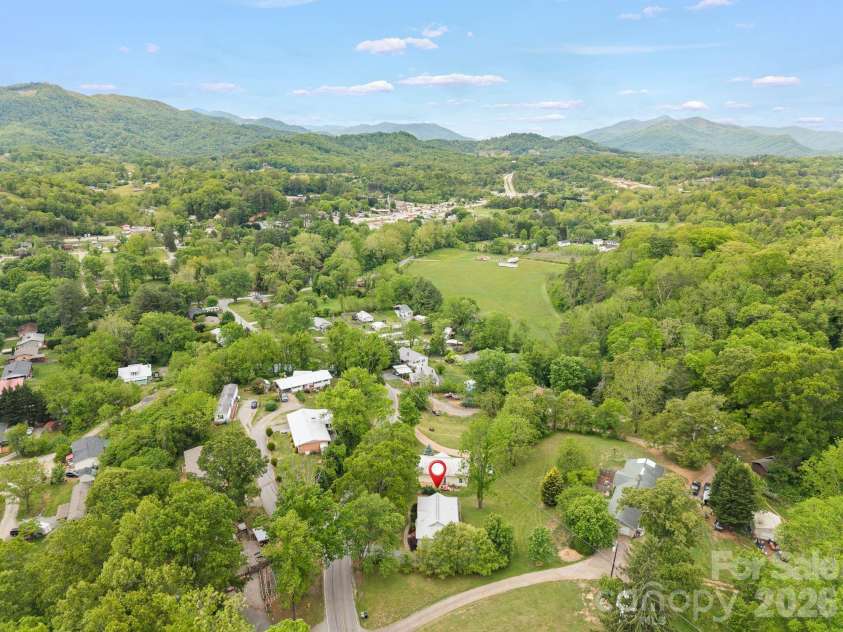 233 Thompson Cove Road, Clyde, NC 28721.  MLS# CAR4380659, YatesRealty ID 24663. 