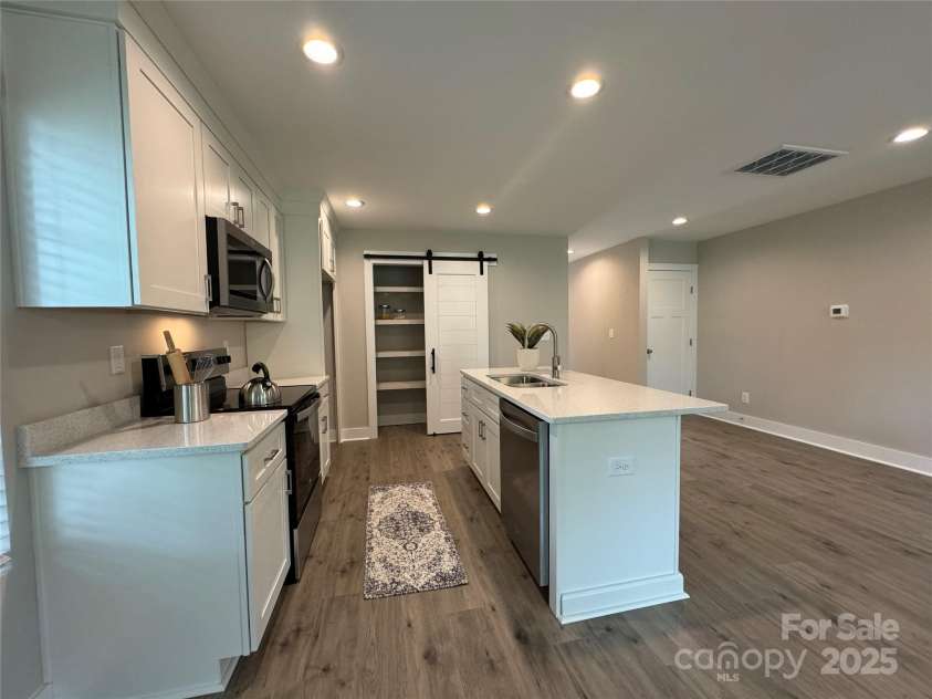 2012 Crown Point Drive, Albemarle, NC 28001.  MLS# CAR4256032, YatesRealty ID 24664. Kitchen