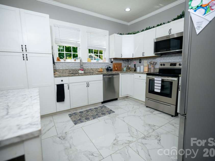 1206 N CHURCH Drive, Salisbury, NC 28144.  MLS# CAR4384606, YatesRealty ID 24665. 