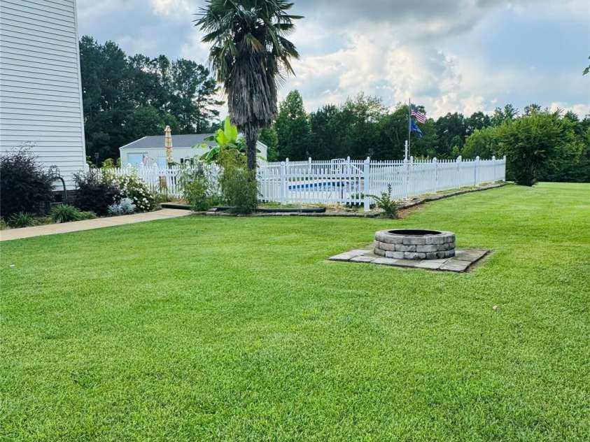 212 Countryside Road, Kings Mountain, NC 28086.  MLS# CAR4271071, YatesRealty ID 24665. 