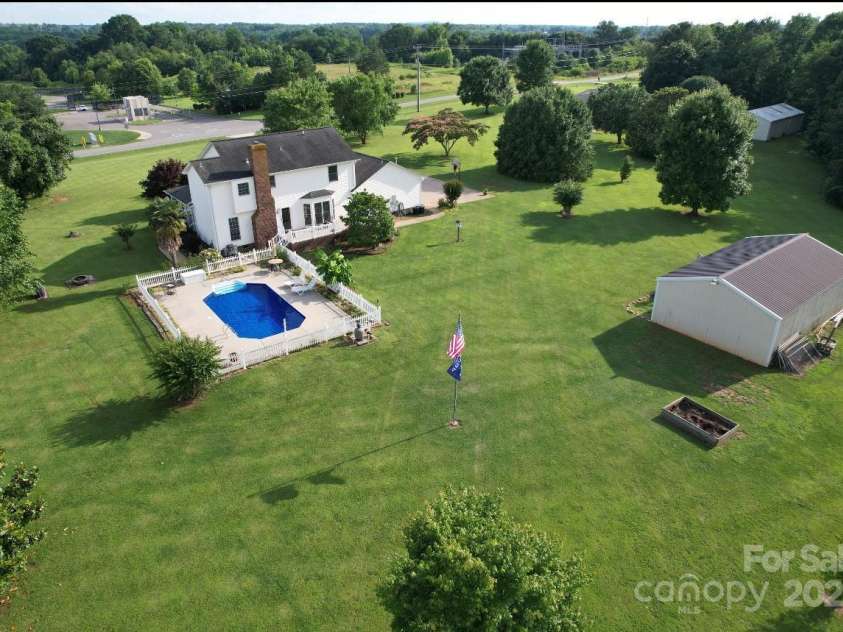 212 Countryside Road, Kings Mountain, NC 28086.  MLS# CAR4271071, YatesRealty ID 24665. 