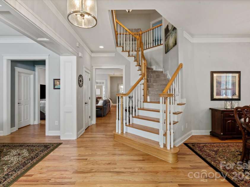 189 Mills Lane, Fort Mill, SC 29708.  MLS# CAR4259417, YatesRealty ID 24667. Grand entrance to home