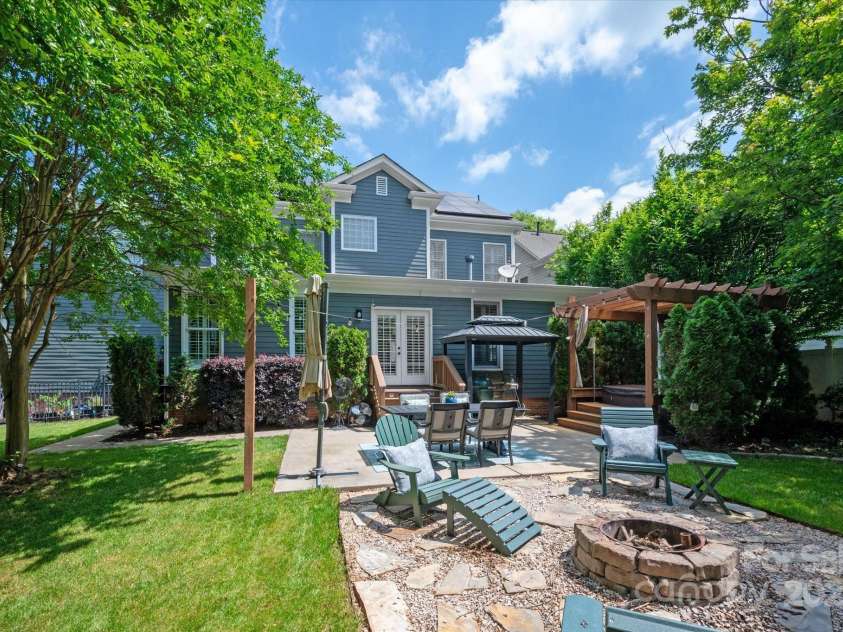 189 Mills Lane, Fort Mill, SC 29708.  MLS# CAR4259417, YatesRealty ID 24667. Relax or entertain in this gorgeous backyard