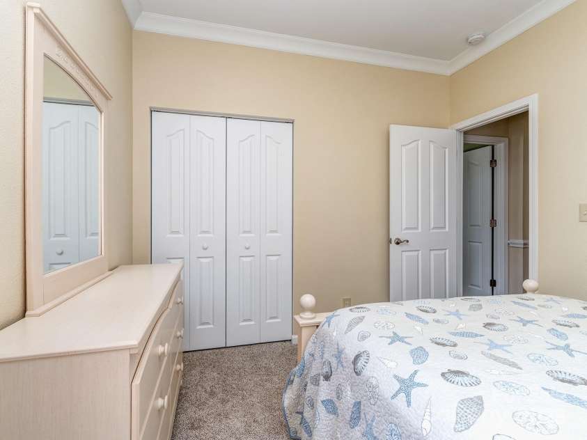 15739 Circlegreen Drive, Charlotte, NC 28273.  MLS# CAR4274277, YatesRealty ID 24668. 