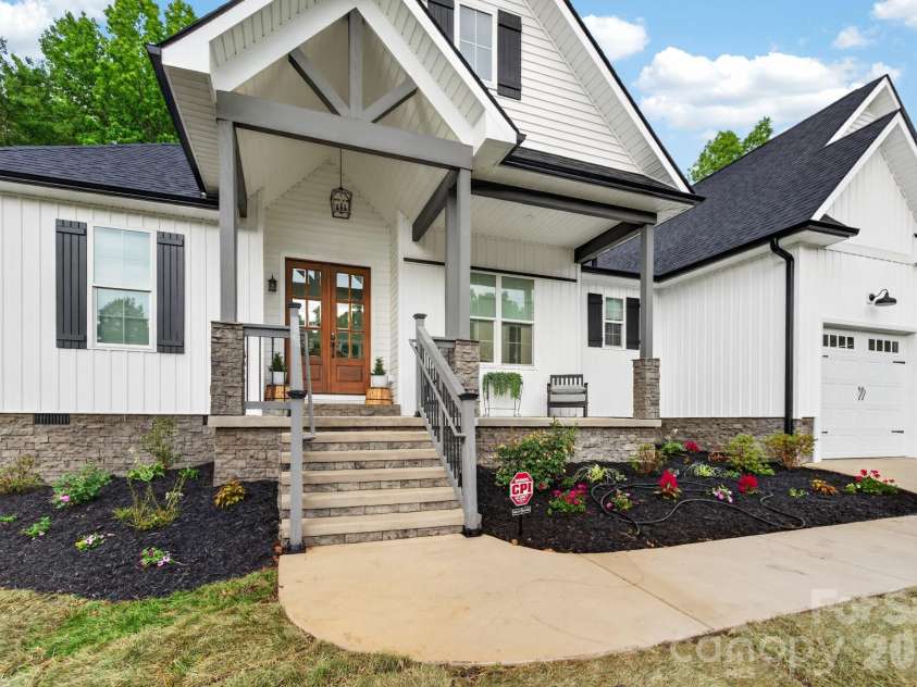 2358 Keswick Lane, Rock Hill, SC 29732.  MLS# CAR4383721, YatesRealty ID 24669. 