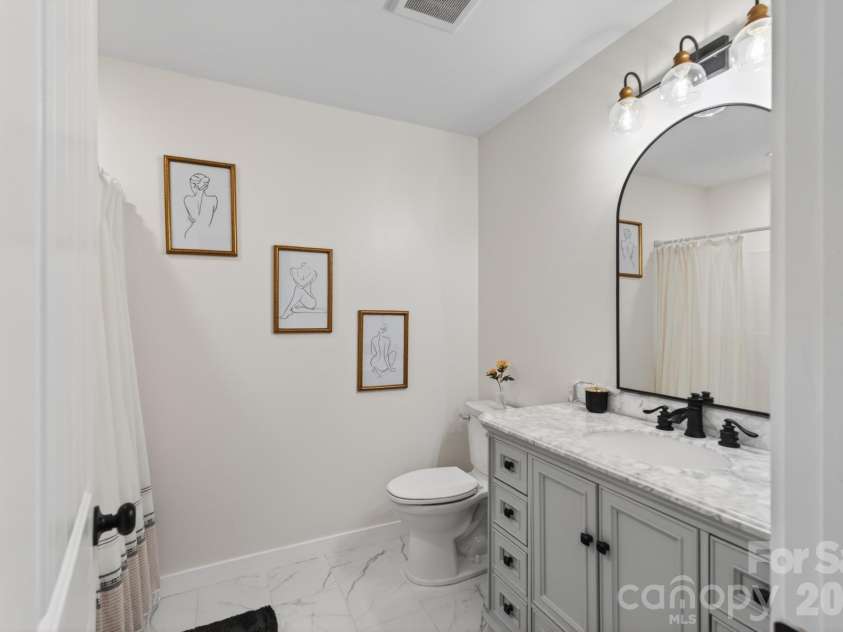 2358 Keswick Lane, Rock Hill, SC 29732.  MLS# CAR4383721, YatesRealty ID 24669. Bath 3 (Upstairs)