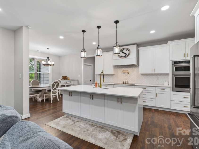 2358 Keswick Lane, Rock Hill, SC 29732.  MLS# CAR4383721, YatesRealty ID 24669. Kitchen