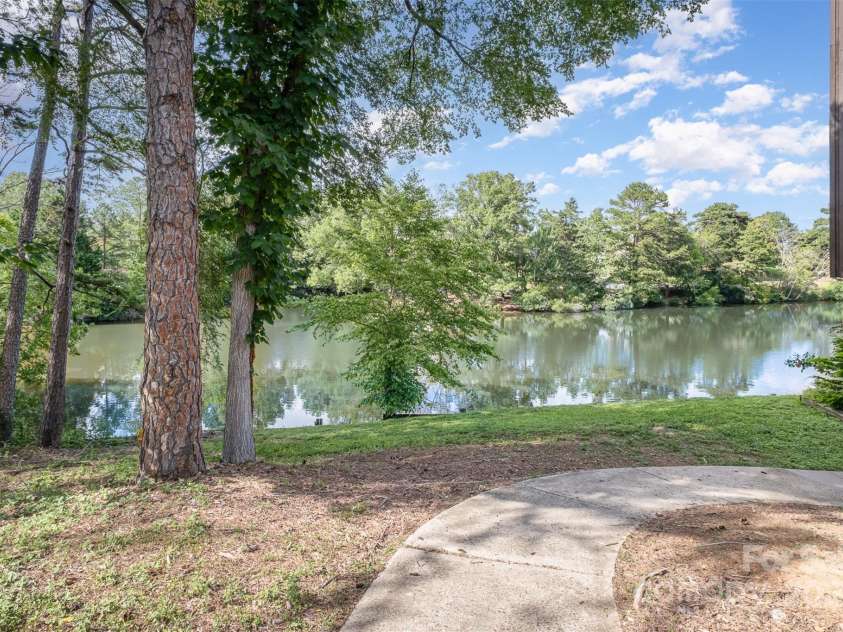 8135 Cedar Glen Drive, Charlotte, NC 28212.  MLS# CAR4269814, YatesRealty ID 24669. 