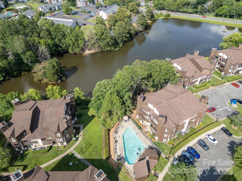 8135 Cedar Glen Drive, Charlotte, NC 28212.  MLS# CAR4269814, YatesRealty ID 24669. 