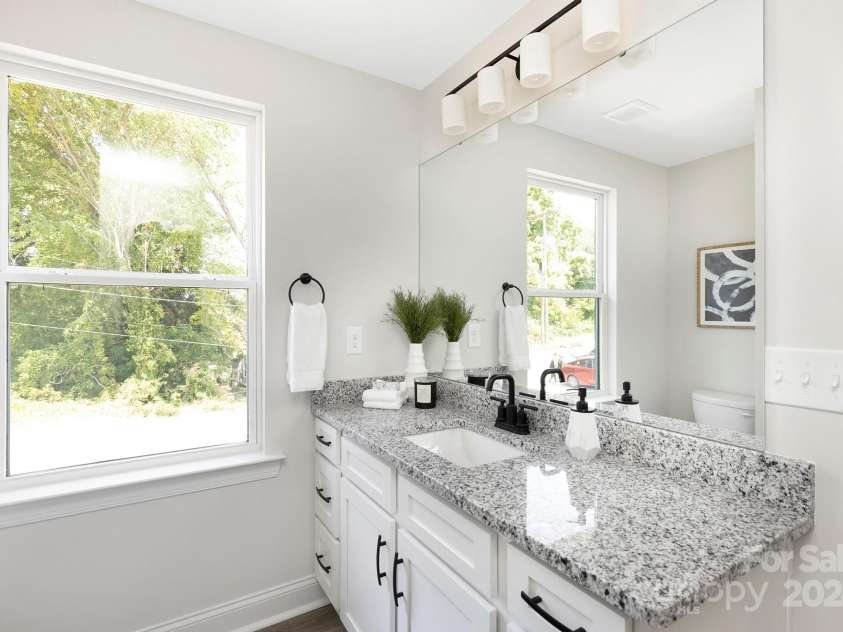 294 Washington Street, York, SC 29745.  MLS# CAR4174722, YatesRealty ID 2467. 