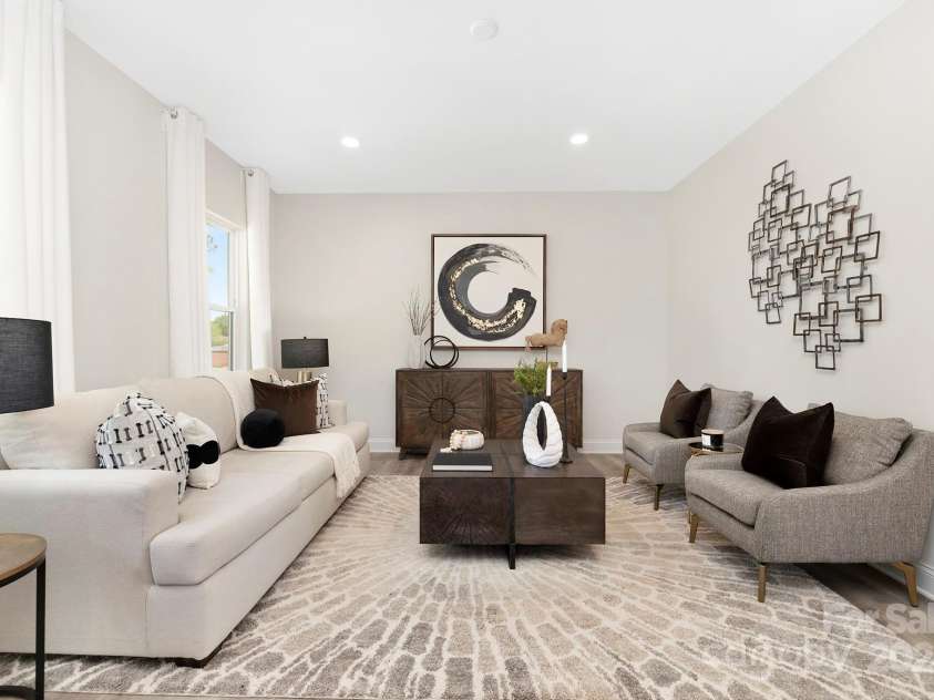 294 Washington Street, York, SC 29745.  MLS# CAR4174722, YatesRealty ID 2467. 