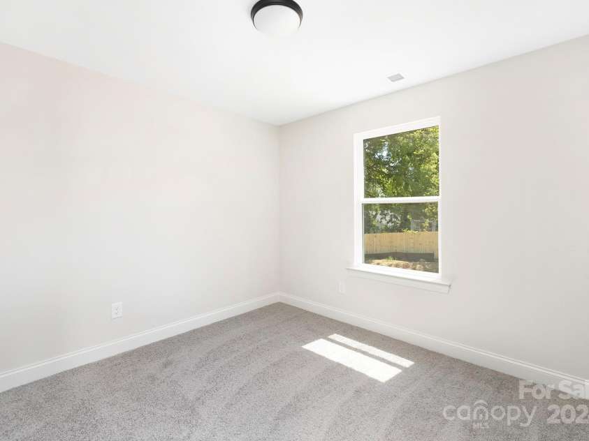 294 Washington Street, York, SC 29745.  MLS# CAR4174722, YatesRealty ID 2467. 