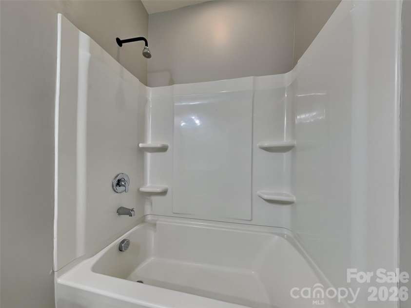 9425 Hartington Place, Charlotte, NC 28269.  MLS# CAR4384878, YatesRealty ID 24670. 