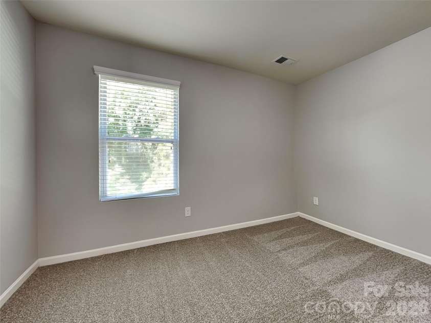 9425 Hartington Place, Charlotte, NC 28269.  MLS# CAR4384878, YatesRealty ID 24670. 