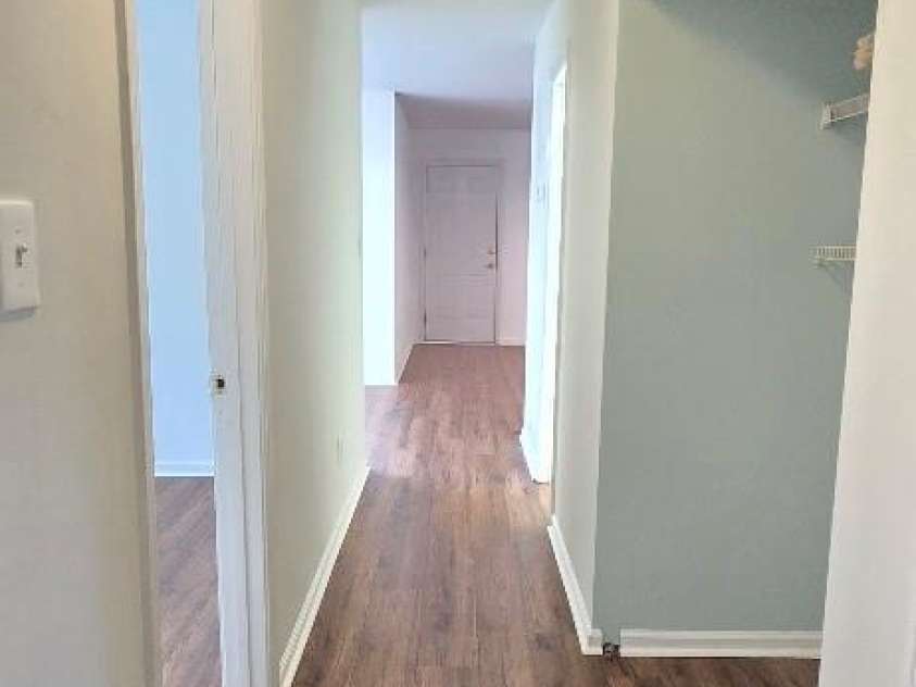 5751 Justins Forest Drive, Charlotte, NC 28212.  MLS# CAR4383461, YatesRealty ID 24671. 