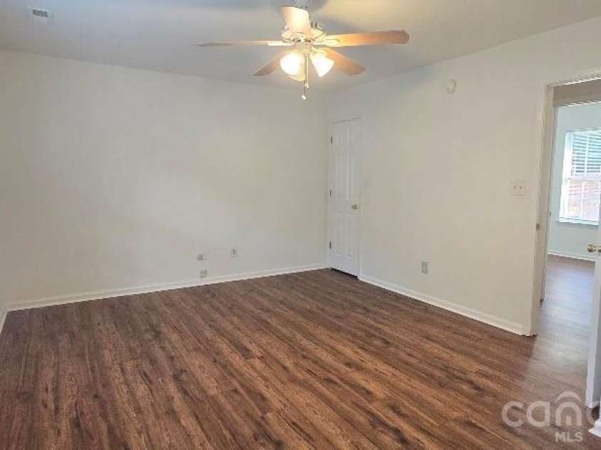 5751 Justins Forest Drive, Charlotte, NC 28212.  MLS# CAR4383461, YatesRealty ID 24671. 