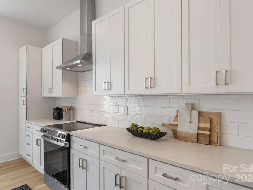4012 Arvida Lane, Charlotte, NC 28208.  MLS# CAR4278974, YatesRealty ID 24673. 