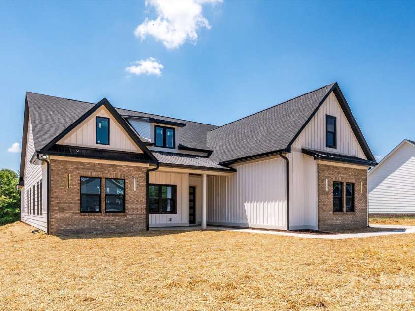 1012 Harrogate Drive, Bessemer City, NC 28016.  MLS# CAR4384973, YatesRealty ID 24675. 