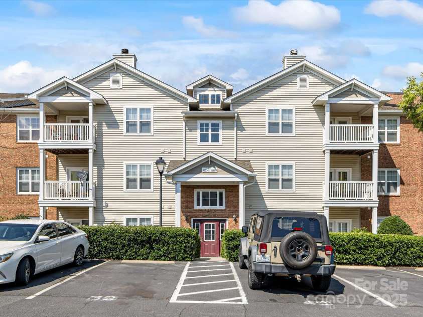 10650 Hill Point Court, Charlotte, NC 28262.  MLS# CAR4277696, YatesRealty ID 24676. Front exterior