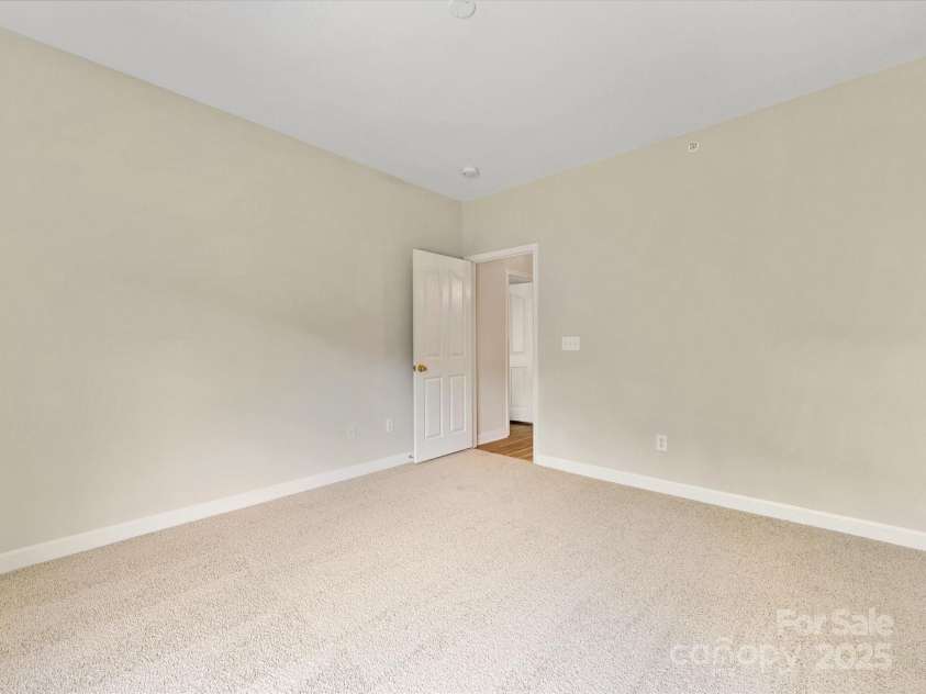 10650 Hill Point Court, Charlotte, NC 28262.  MLS# CAR4277696, YatesRealty ID 24676. Guest bedroom