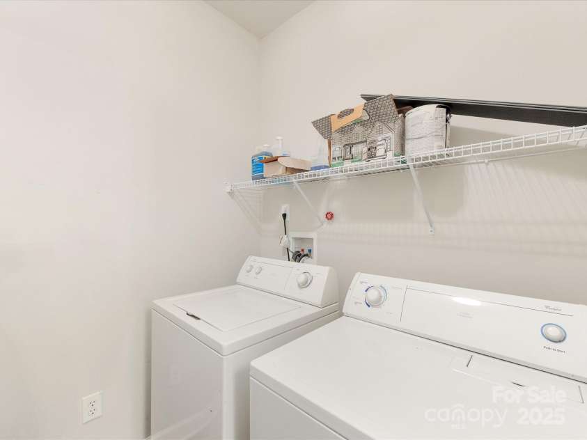 10650 Hill Point Court, Charlotte, NC 28262.  MLS# CAR4277696, YatesRealty ID 24676. Laundry room