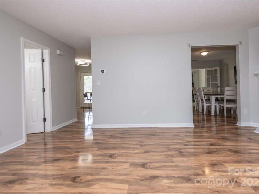 2085 Chapel Creek Road, Concord, NC 28025.  MLS# CAR4276442, YatesRealty ID 24677. 